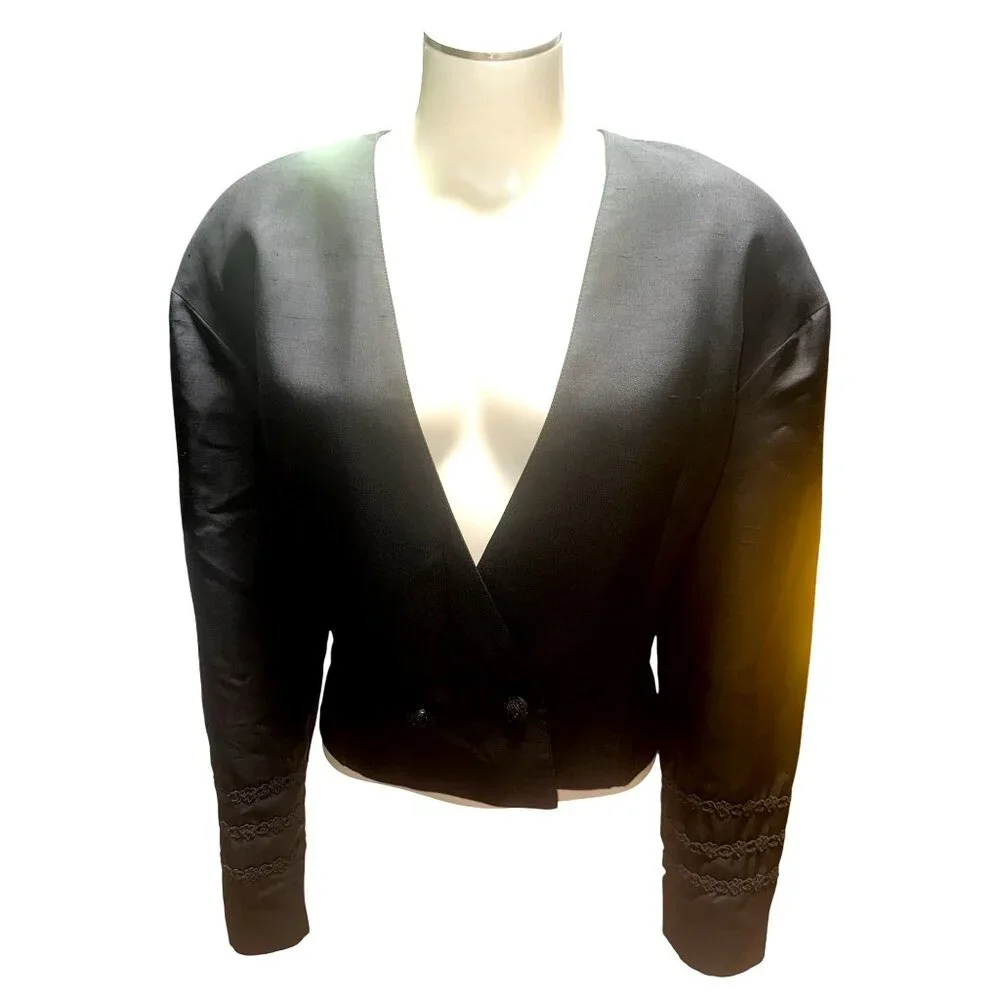 Eleanor P Brenner 10 Vintage Black Silk Jacket Cropped Blazer Deep V Embroidered - Picture 12 of 13